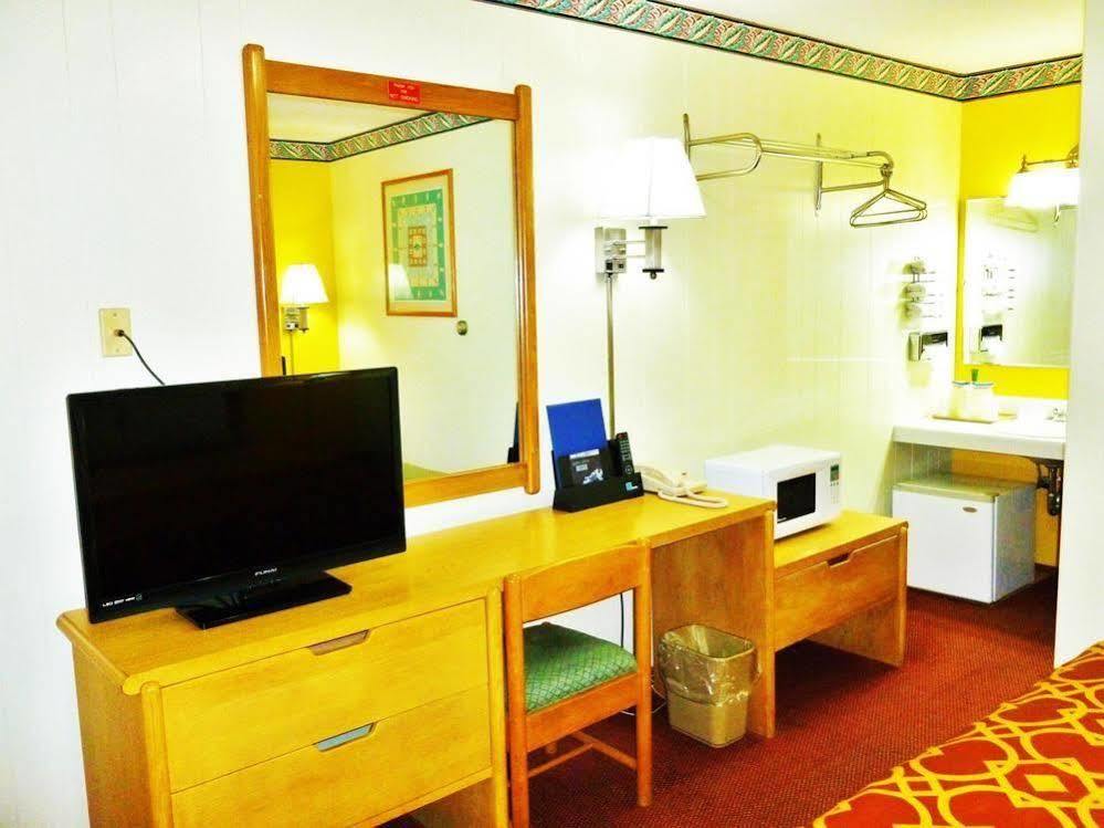 Royal Rest Motel Chariton Exteriér fotografie